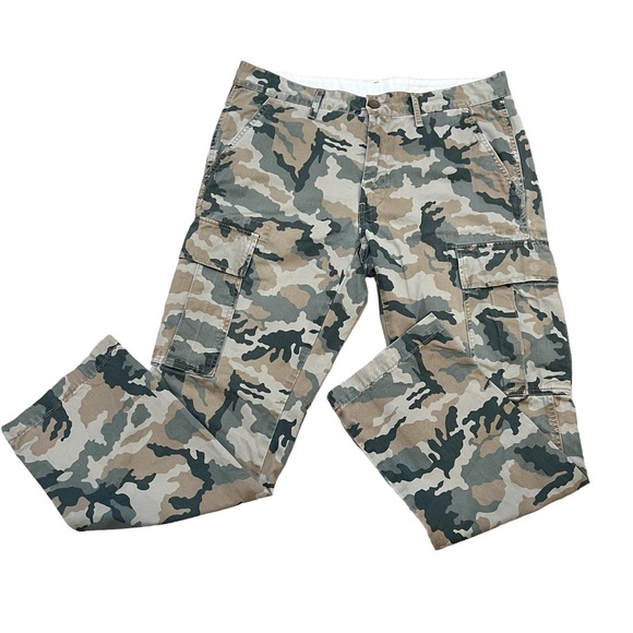 Levi's Other - Levis Jeans Camouflage Cargo Cotton Pants Men’s  33x30 Casual Classic FLAW